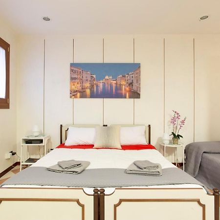 Ferienwohnung Residenza Giulia Venedig Exterior foto