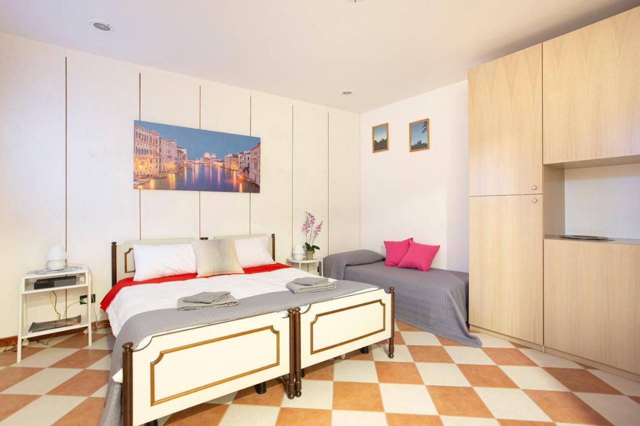 Ferienwohnung Residenza Giulia Venedig Exterior foto